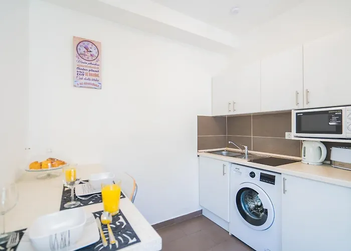 Phoenix * שיופוק