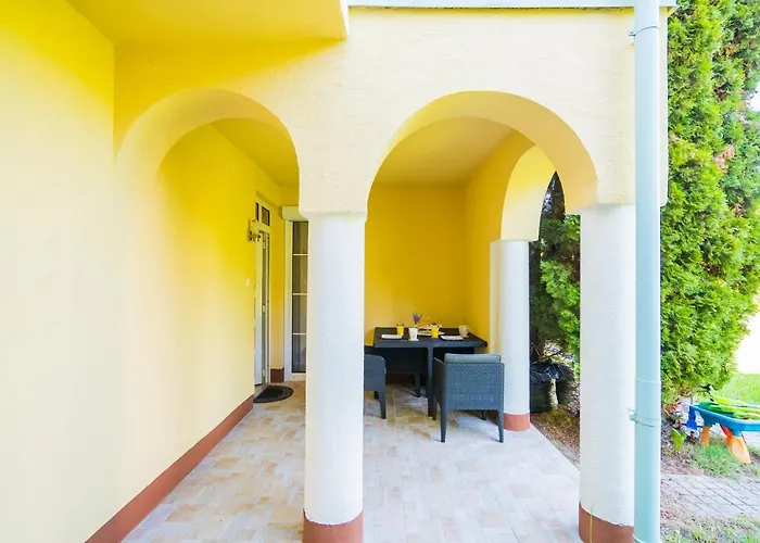 Phoenix שיופוק